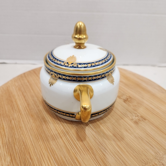 Richard Ginori Italy White W/ Gold Finial Large Sugar Bowl With Lid Vintage - Picture 3 of 10